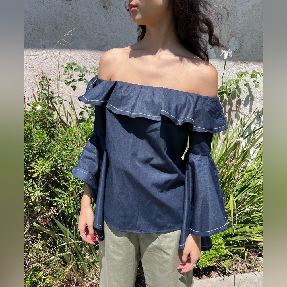 Ina Women’s Top Navy Ruffle Sleeves Size S